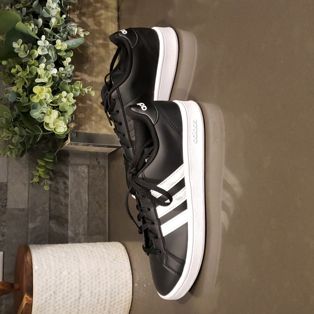 Womens Black Adidas